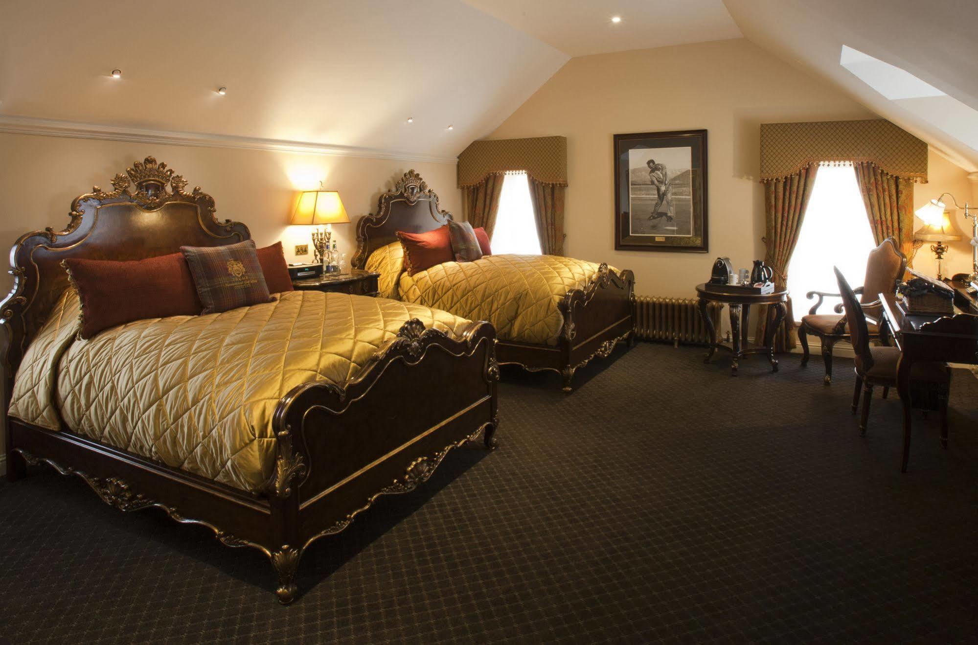 Trump Macleod House & Lodge, Scotland Balmedie Bagian luar foto